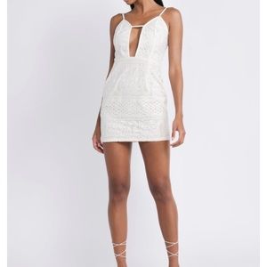 NEW TOBI OUT FOR THE DAY WHITE BODYCON DRESS